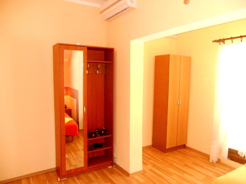 Apartments Marijana Tivat Bilik gambar